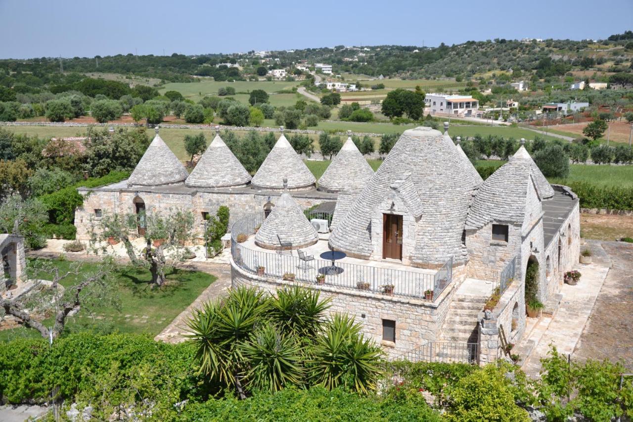 Masseria Montanaro Cisternino Exterior photo