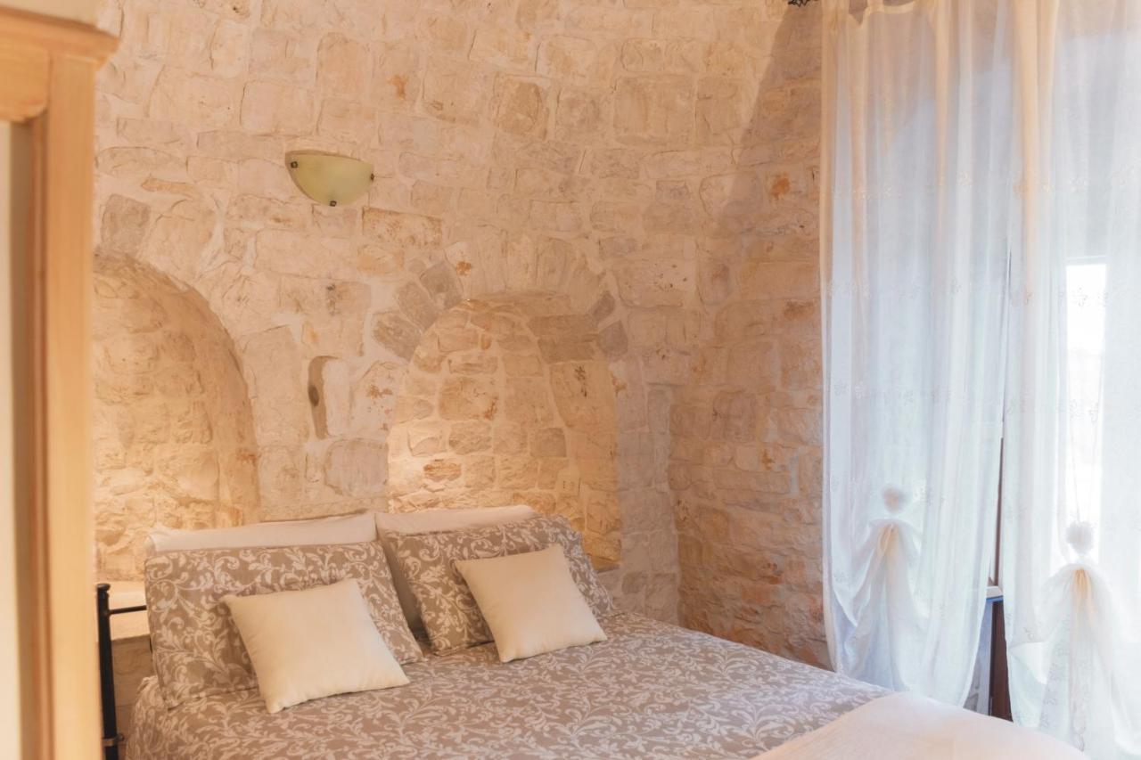 Masseria Montanaro Cisternino Exterior photo