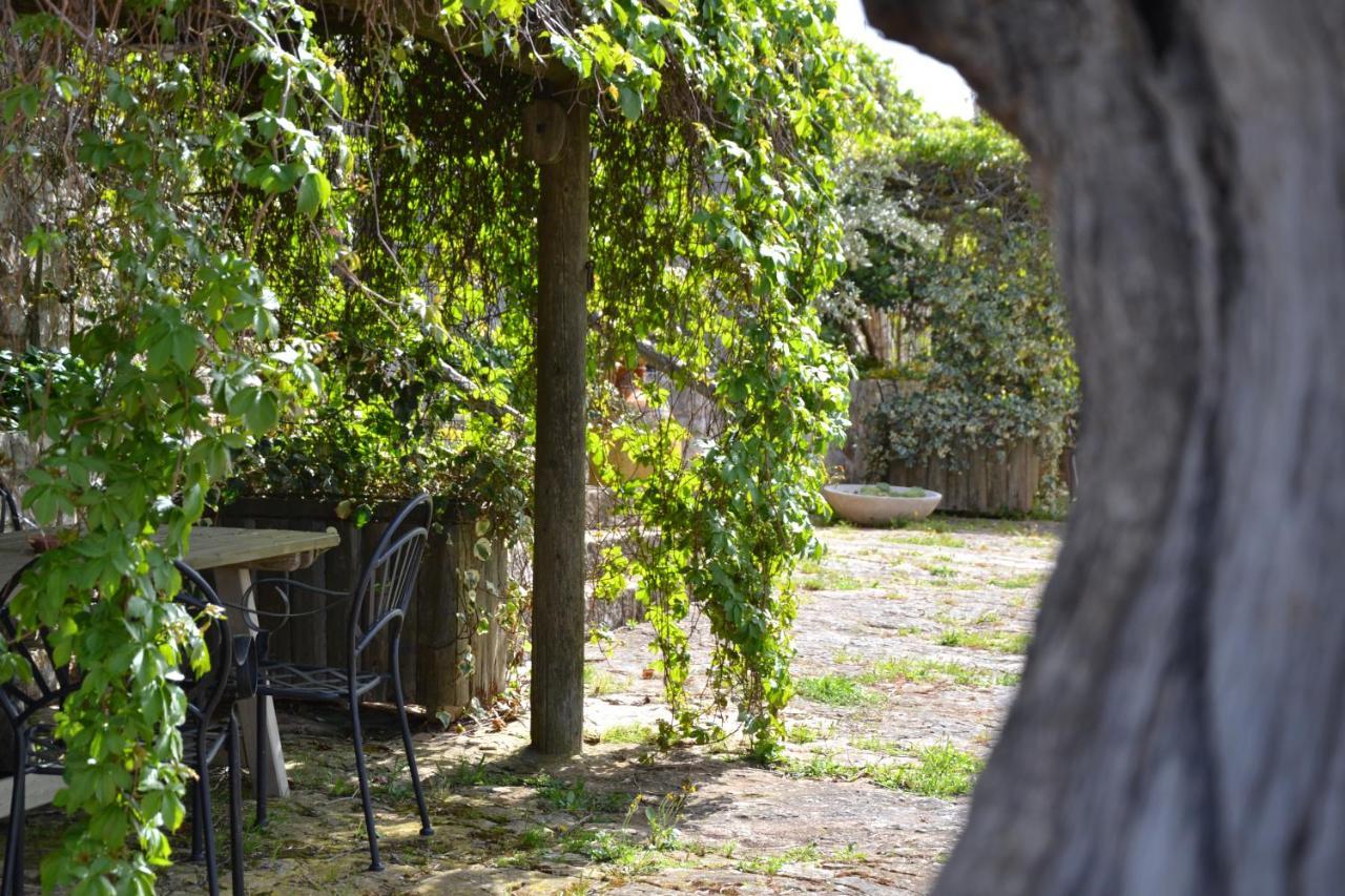 Masseria Montanaro Cisternino Exterior photo
